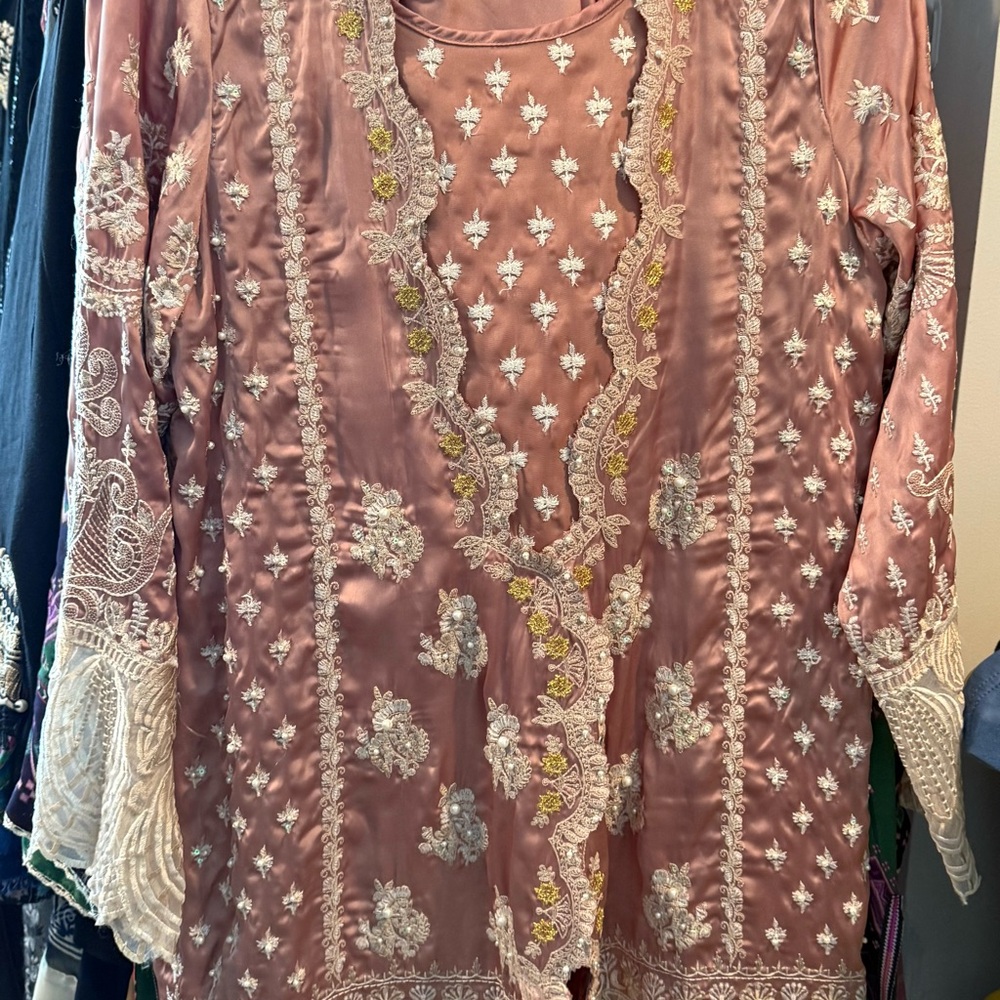 Pakistani designer shalwar Kameez sana safinaz asim jofa Maria b used medium Eid - Picture 5 of 16